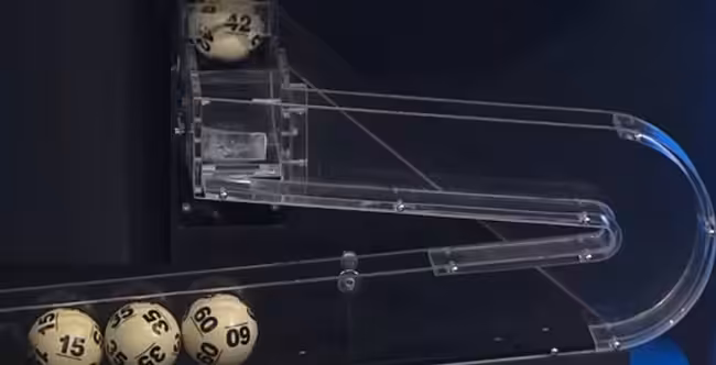 trekking mega millions waarbij er al drie ballen zijn getrokken